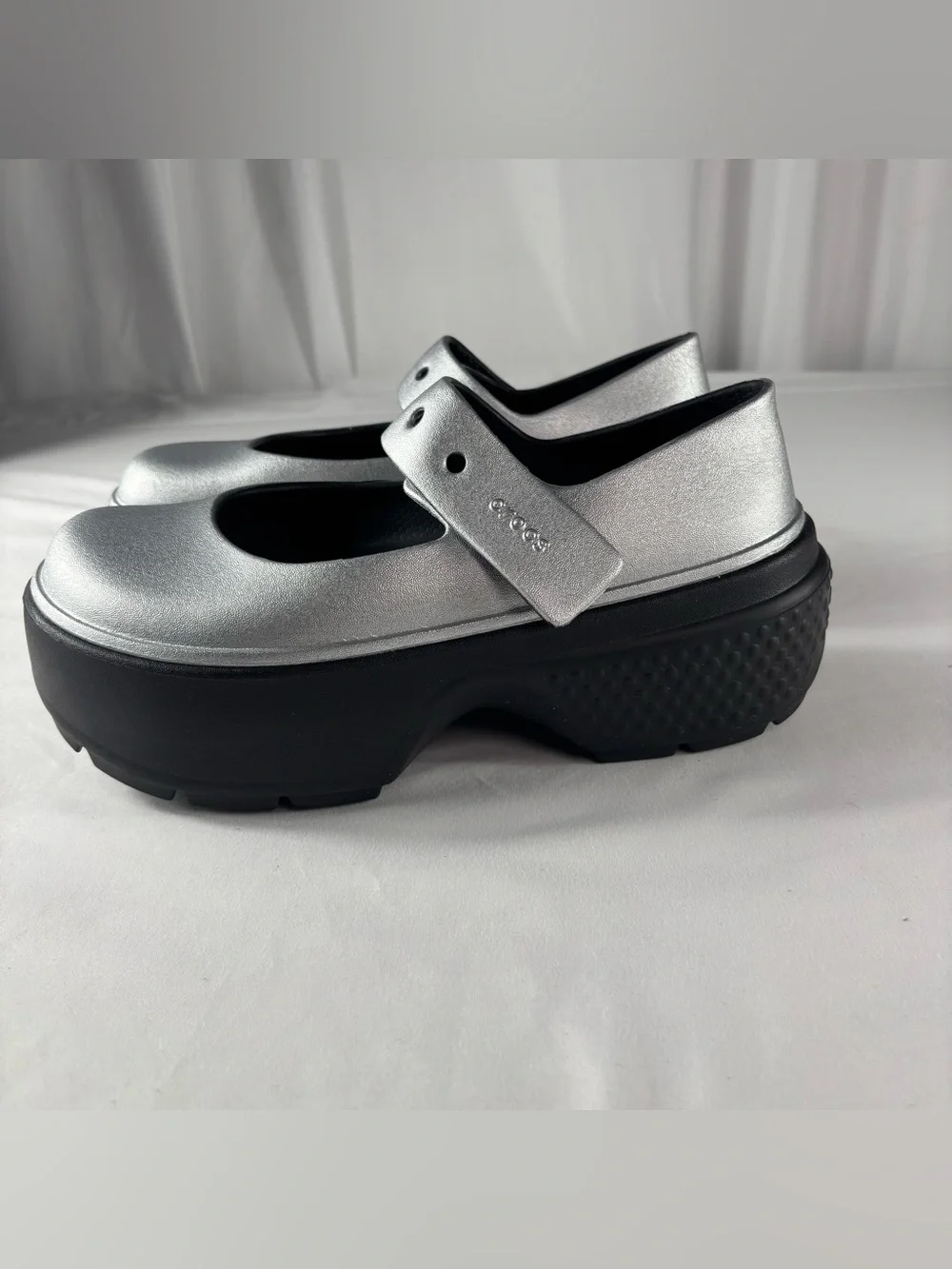 CROCS Metallic Silver Mary Jane Platform Clogs